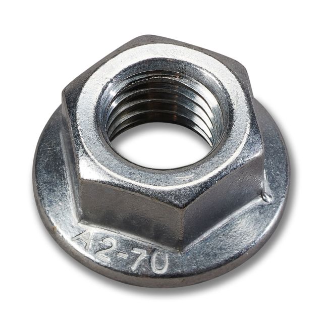 [03-000266] Tuerca estriada - M12